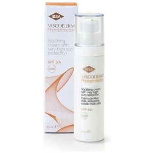 VISCODERM® PHOTOPROTECTION 50 ML This is a moisturising and soothing cream with 50+ sun shield. Its combined action of latest-generation photo-sensitive sun filters and MSM successfully combats the damage caused by ultraviolet rays, moisturising and soothing the skin.